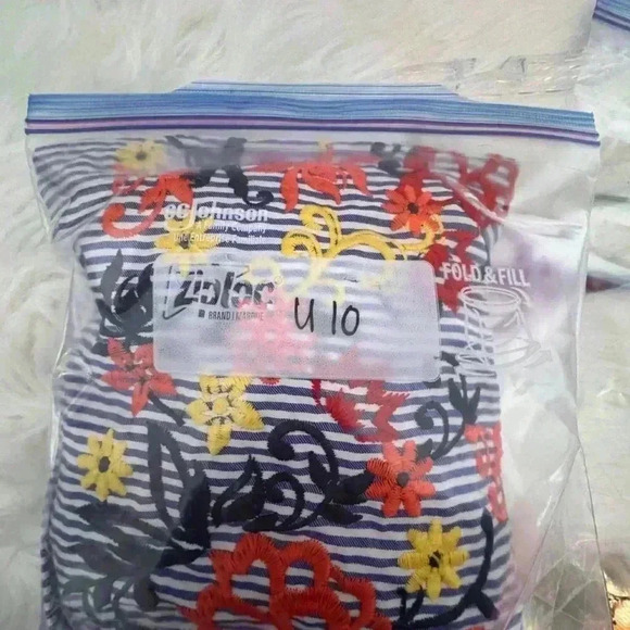 Anthropologie  Romeo & Juliet‎ Couture Embroidered Off Shoulder Dress Sz. Small - Picture 11 of 11